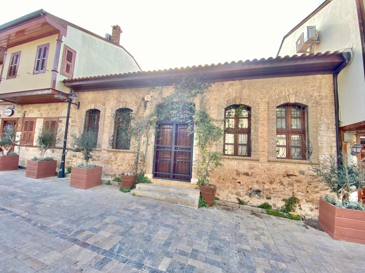 Apartament Old Town Famous Aparts *