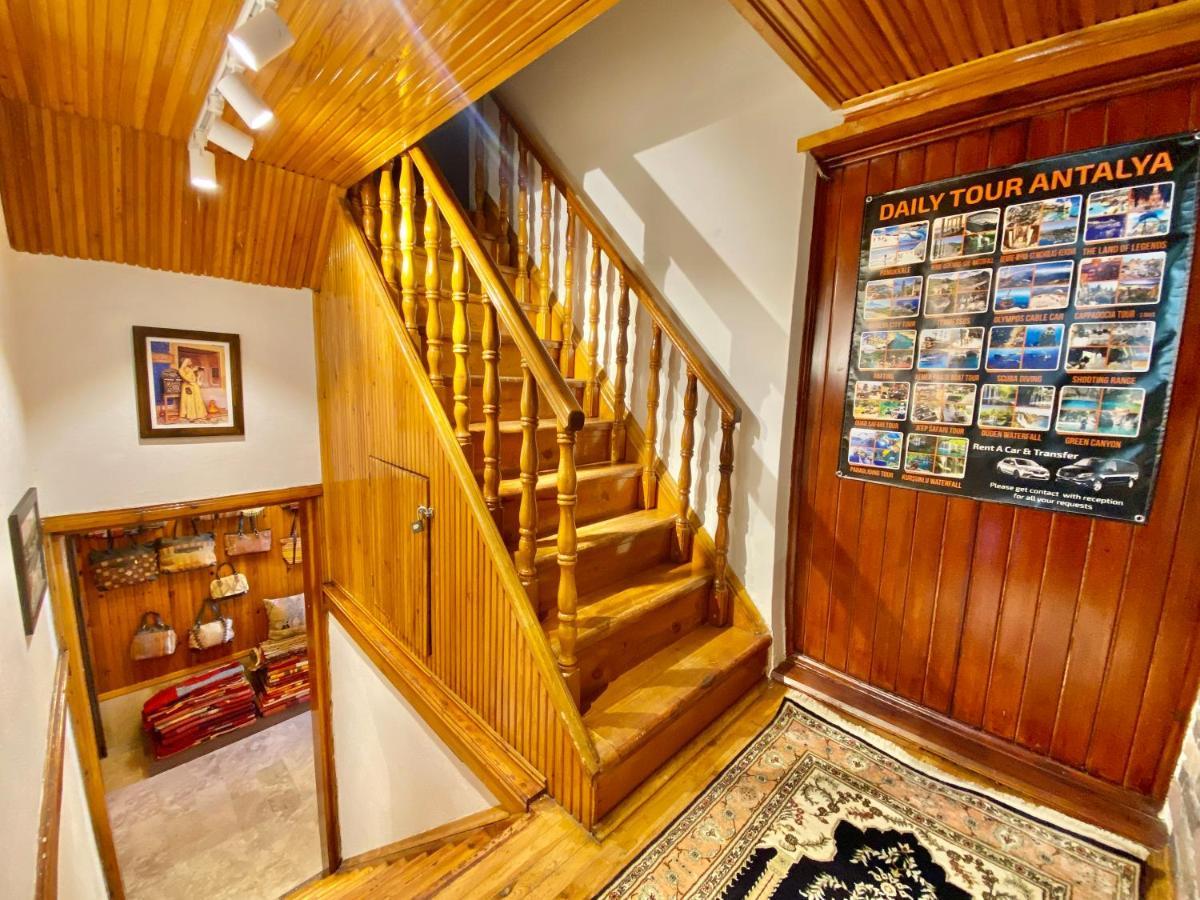 Old Town Famous Aparts Apartament Antalya