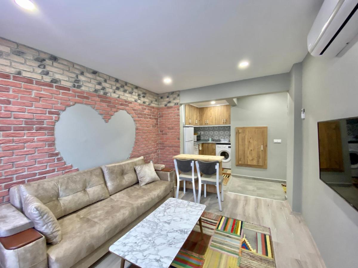 Old Town Famous Aparts Appartement Antalya
